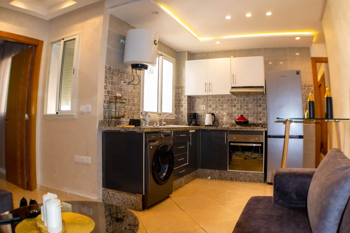 Appartement meublé en plein centre ville – photo 3