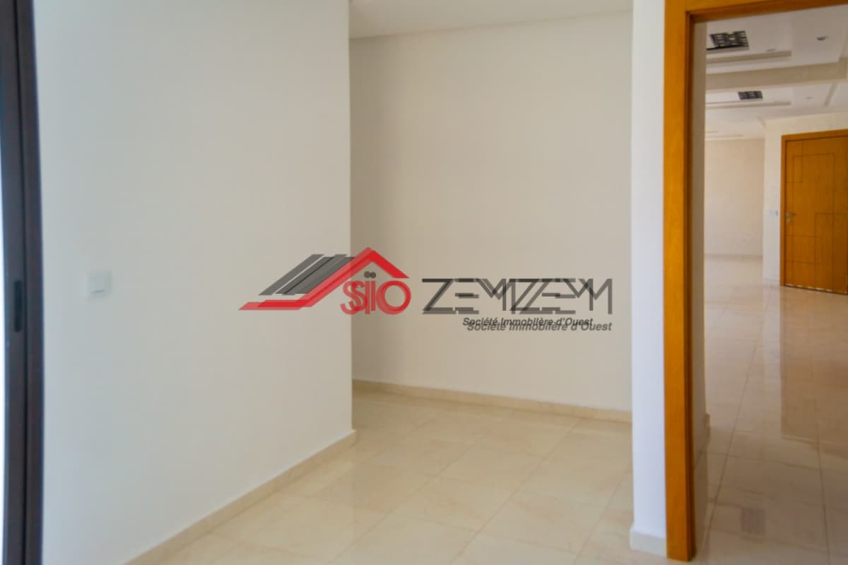 Appartement Haut Standing à Louer – Centre-ville, Kénitra – photo 14