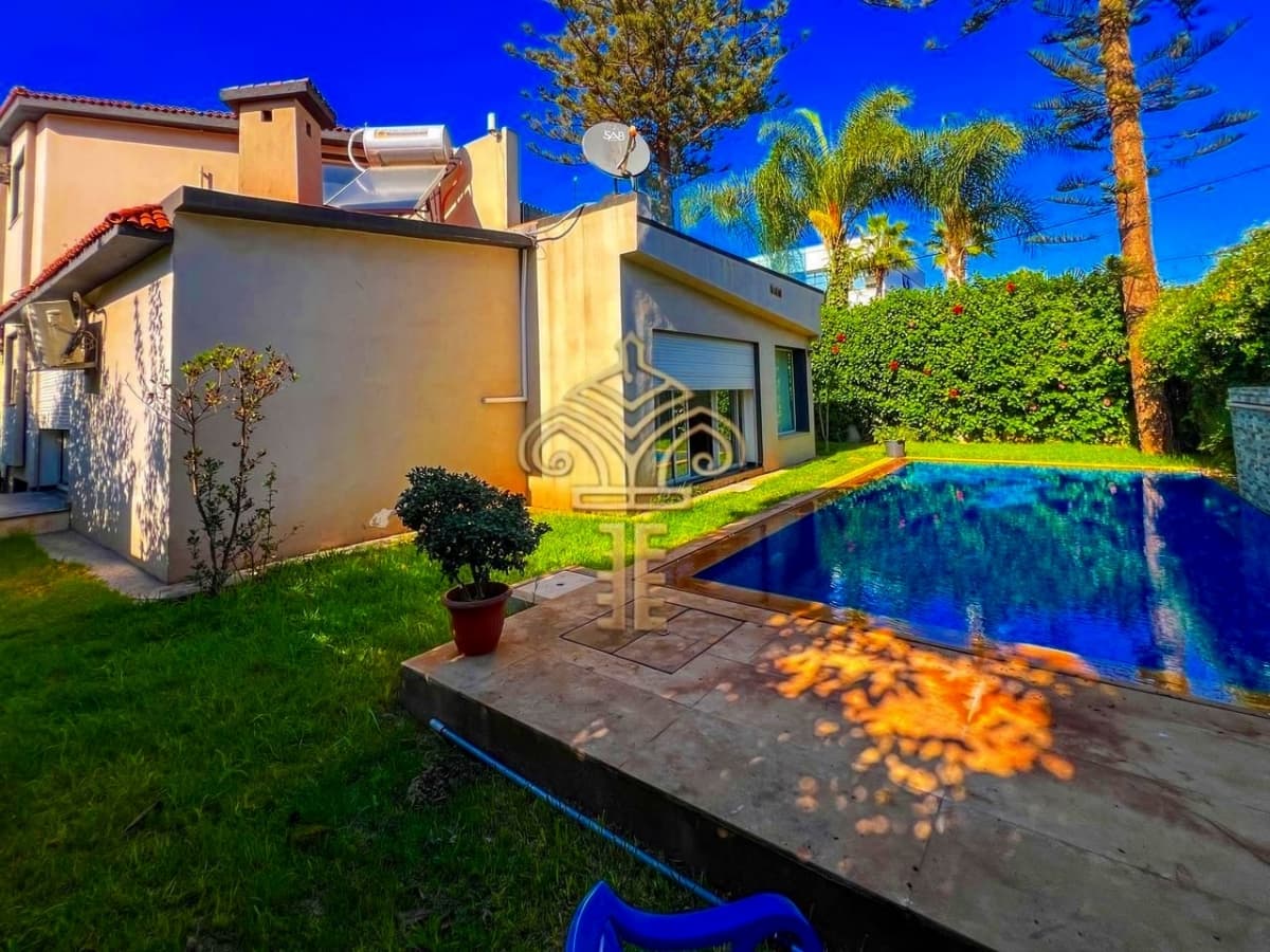 Villa de Prestige Meublée à Louer – 500 m² avec Piscine et Jardin… – photo 36