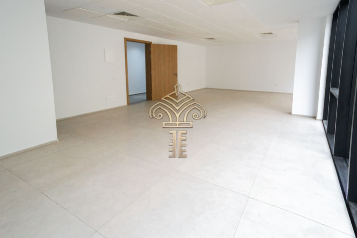 Bureau à louer – 75 m² – City Tower, Ville Haute – Kénitra