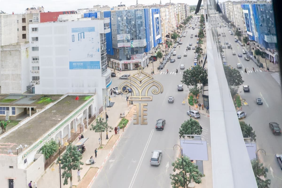 Bureau Professionnel à Louer – Boulevard Mohamed Diouri, Maamoura –… – photo 9