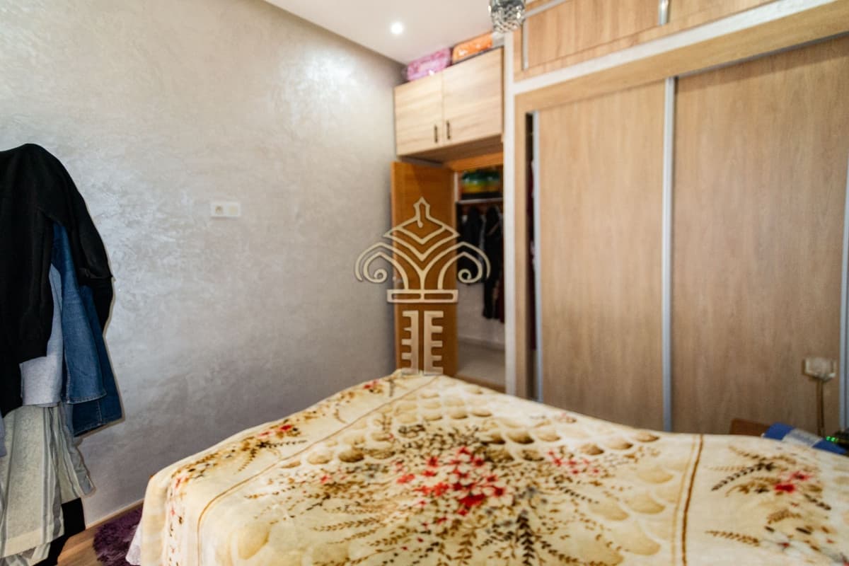 À vendre – Appartement haut standing vide à Bir Rami – photo 17