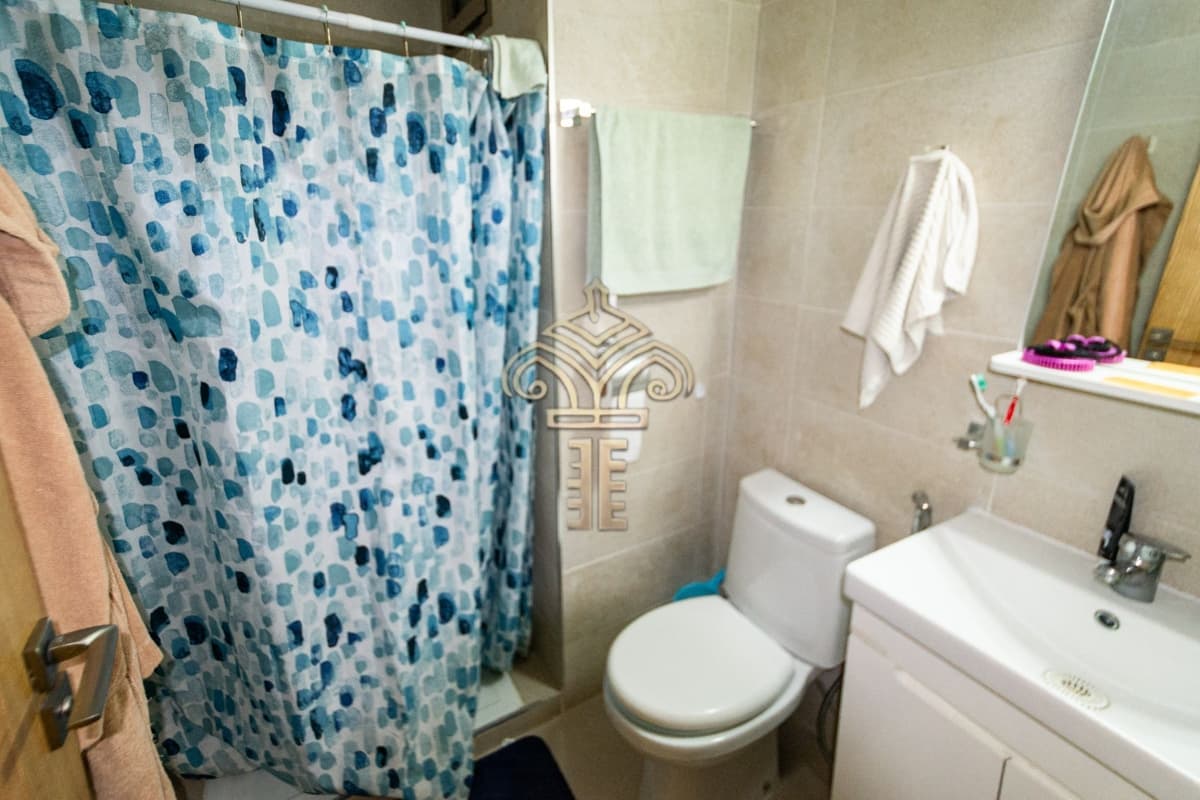 À vendre – Appartement haut standing vide à Bir Rami – photo 8